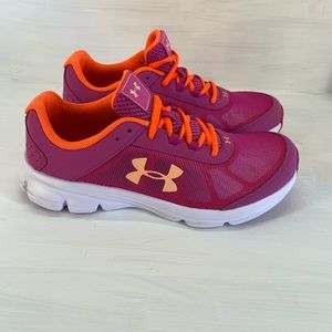 NEW Under armour women’s/kids shoes